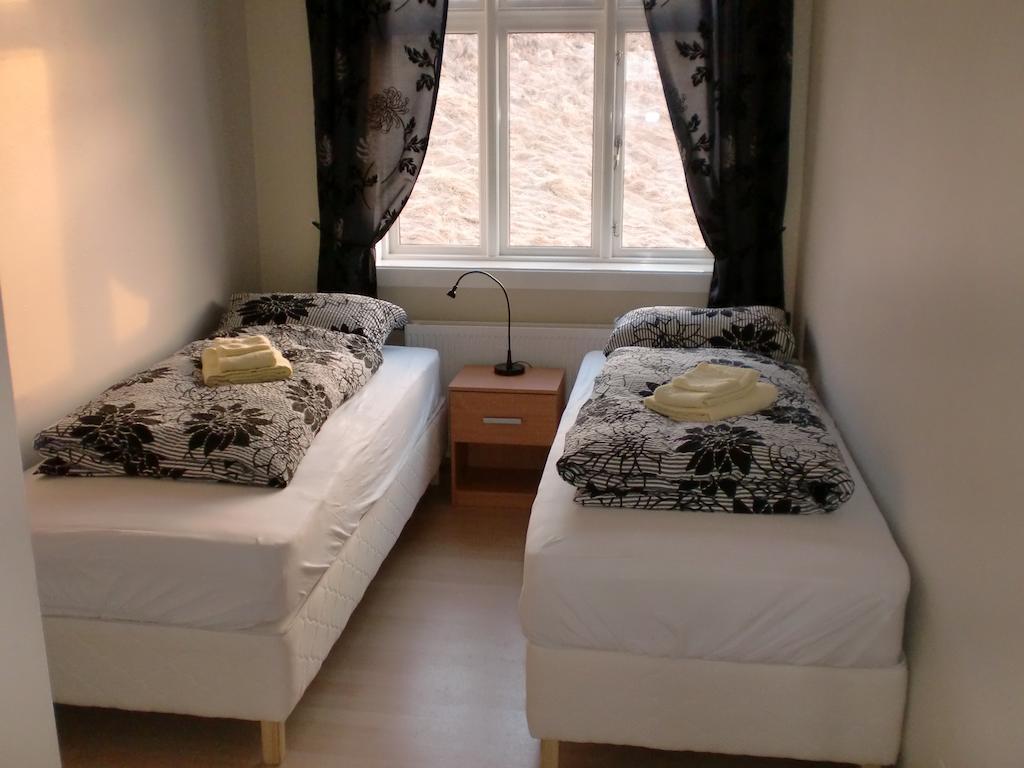 Guesthouse Tilraun Блондуос Стая снимка